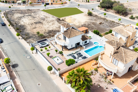 Villa a La Marina, Alicante, La Marina - € 677.000 | Ref: NB5738OM - foto 2